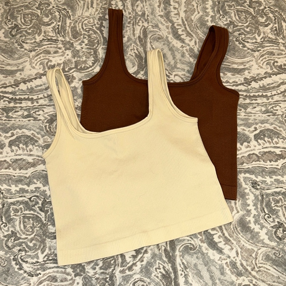OQQ Ribbed Tanks